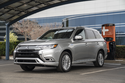  2019   アウトランダーPHEV   G   Plus Package 