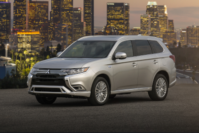  2019   アウトランダーPHEV   S  
